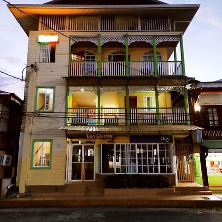 Hotel Don Chicho 博卡斯德尔托罗 外观 照片
