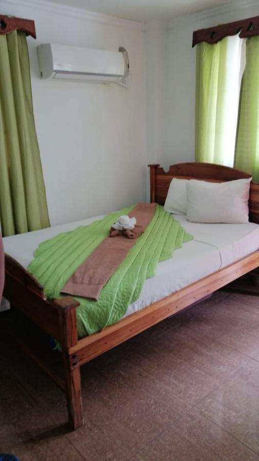 Hotel Don Chicho 博卡斯德尔托罗 外观 照片