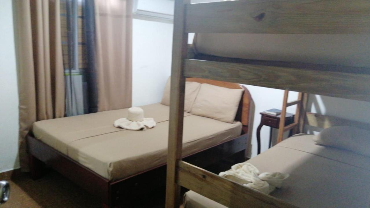 Hotel Don Chicho 博卡斯德尔托罗 外观 照片